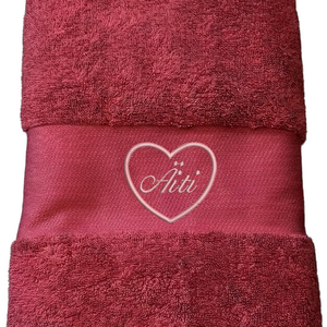Jättikokoinen kylpypyyhe Sydän-brodeerauksella