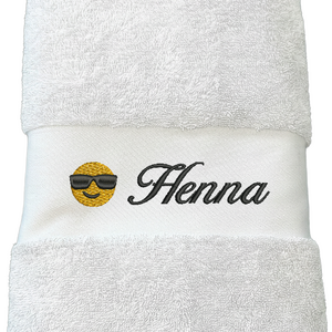 Jättipyyhe aurinkolasiemojilla ja omalla nimellä